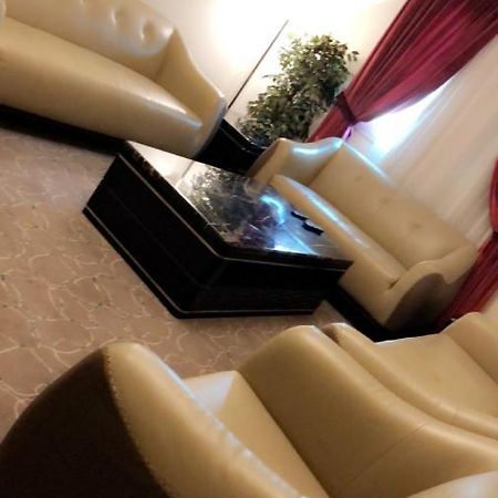 Sixty Three Hotel Suites Ер-Ріяд Екстер'єр фото