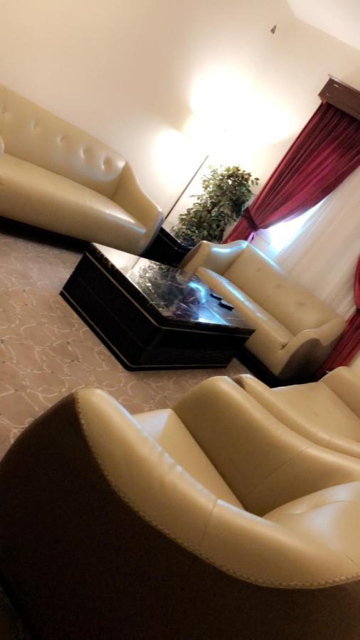 Sixty Three Hotel Suites Ер-Ріяд Екстер'єр фото