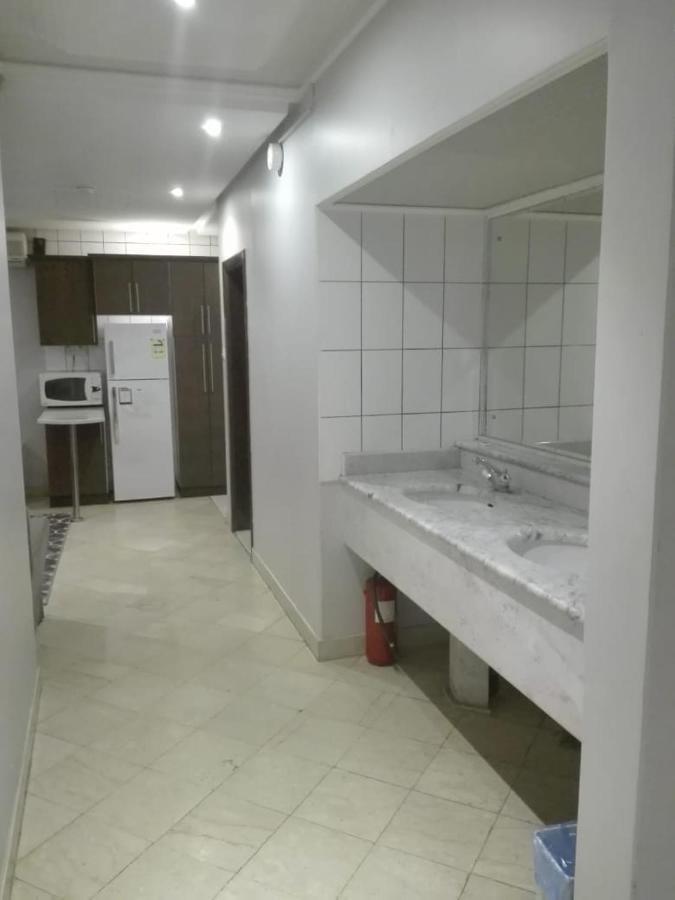 Sixty Three Hotel Suites Ер-Ріяд Екстер'єр фото