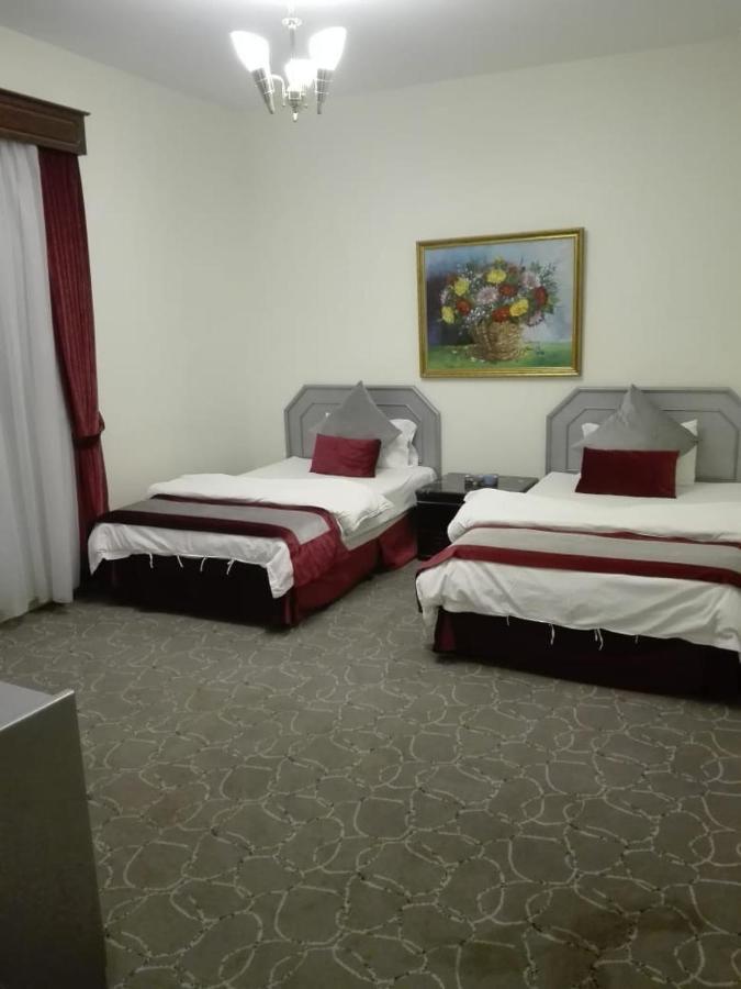 Sixty Three Hotel Suites Ер-Ріяд Екстер'єр фото